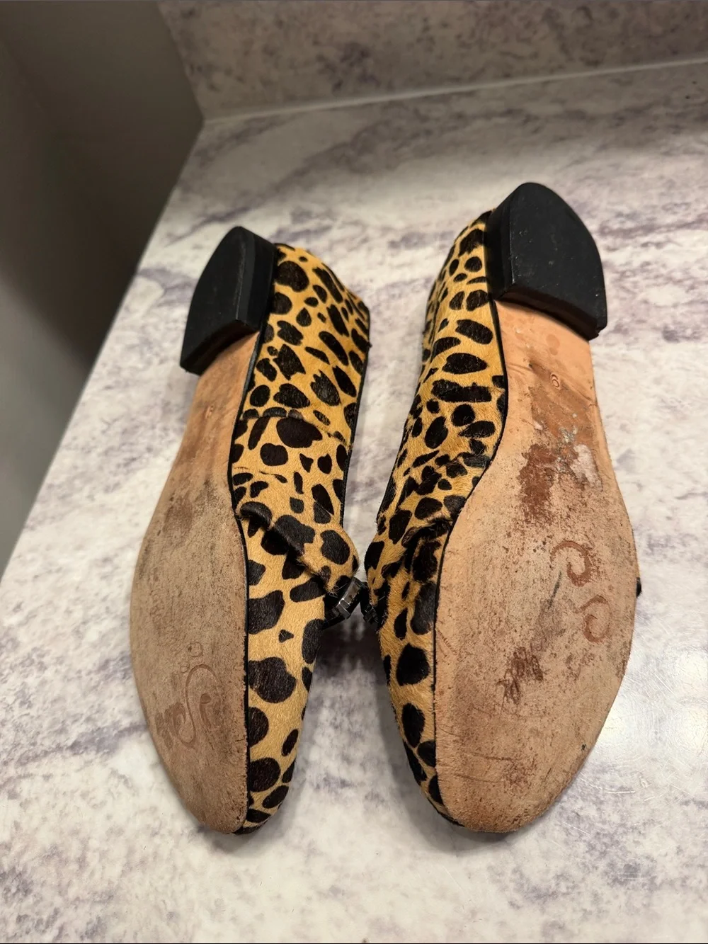 Seychelles Leopard Print Gem-Embellished Loafers - Tan/Black